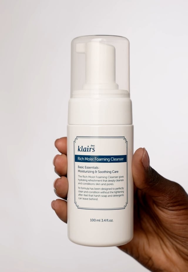 Klairs Rich Moist Foaming Cleanser